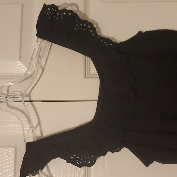 Top - Picture 3 of 3